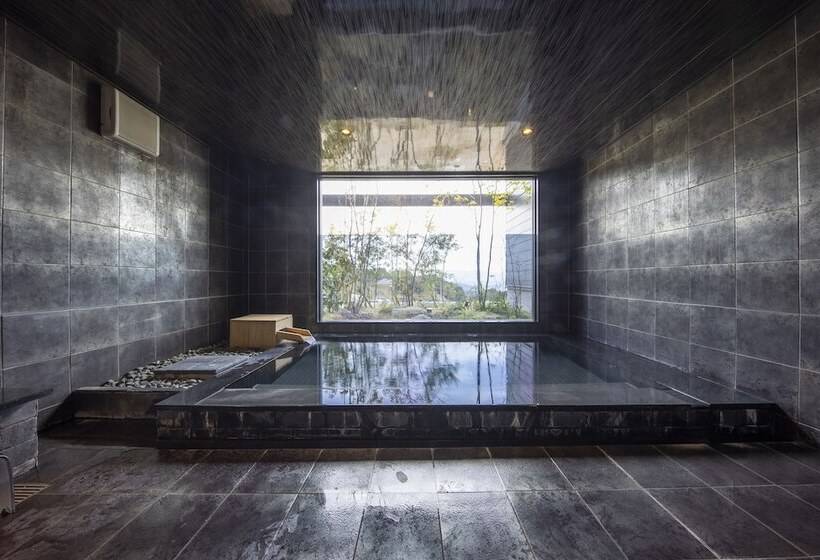 ホテル Yufuin Glamping Comorebi