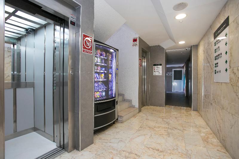 Apartamentos Amalia By Mc