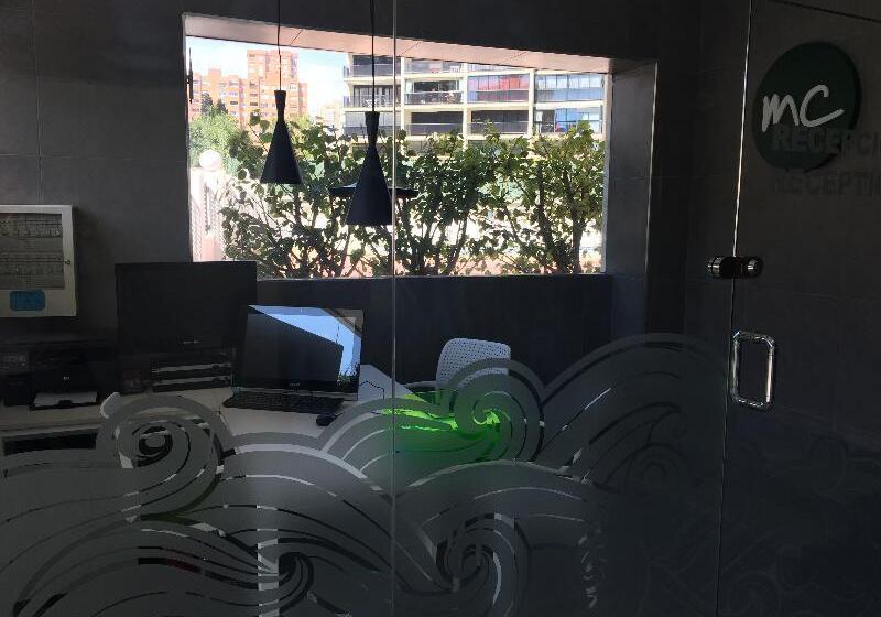 Apartamentos Amalia By Mc