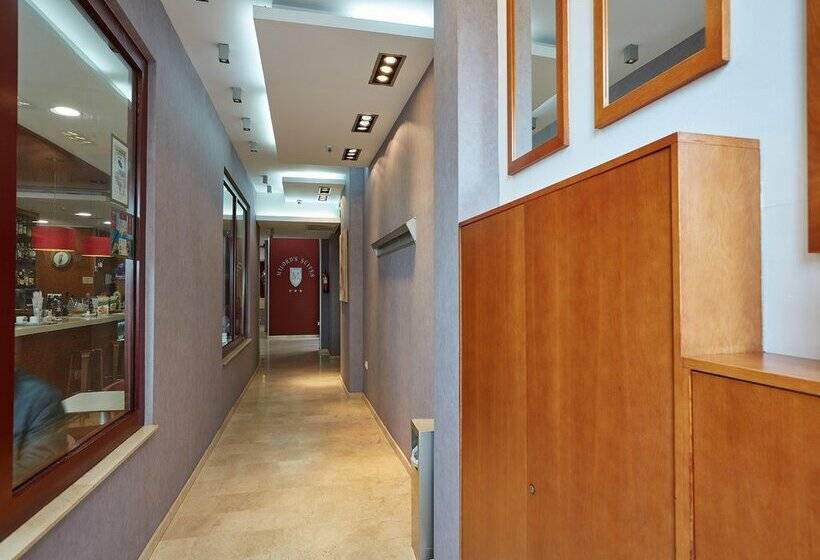 Aparthotel Milord S Suites