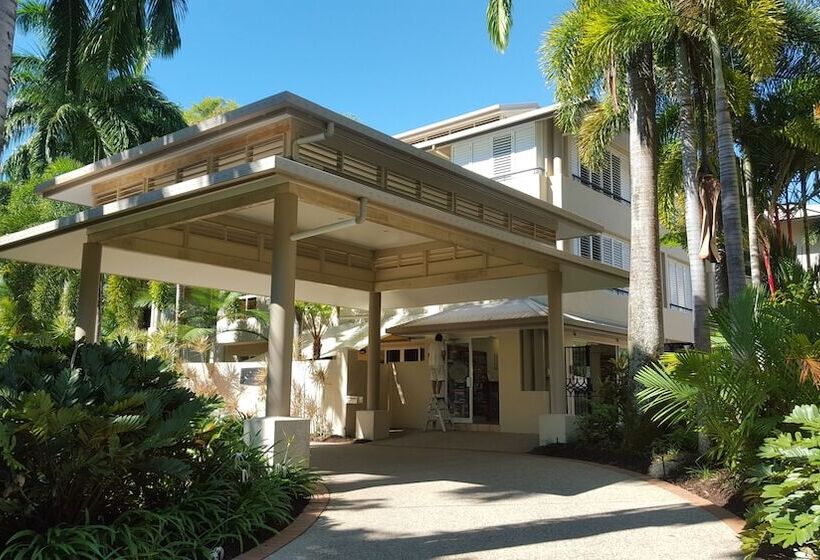 Cayman Villas Port Douglas