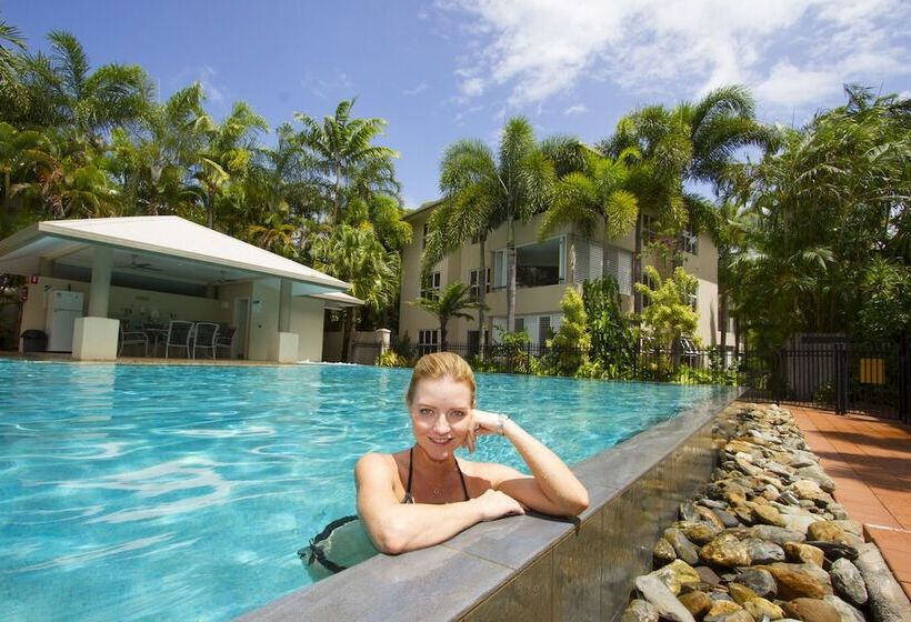 Cayman Villas Port Douglas