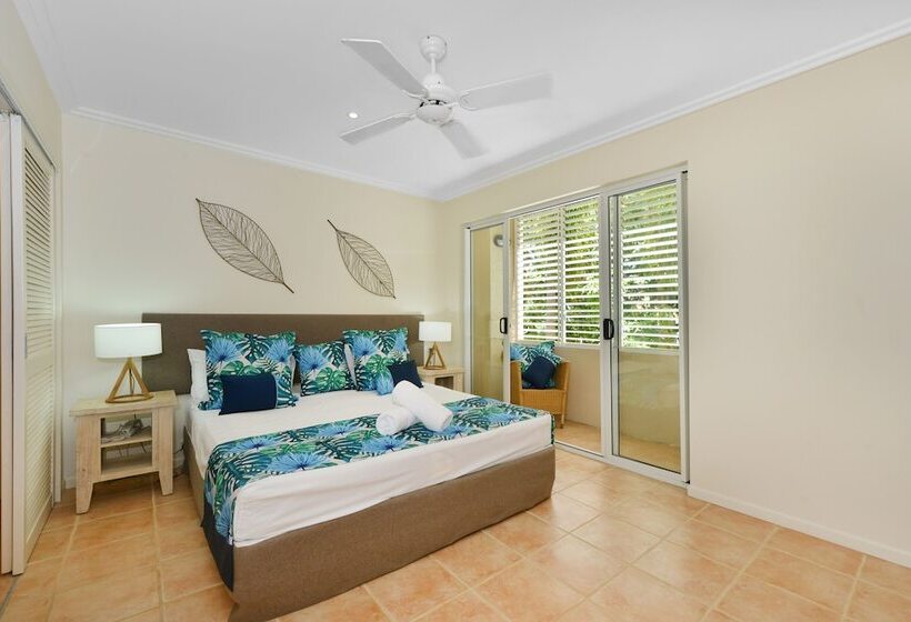 Cayman Villas Port Douglas