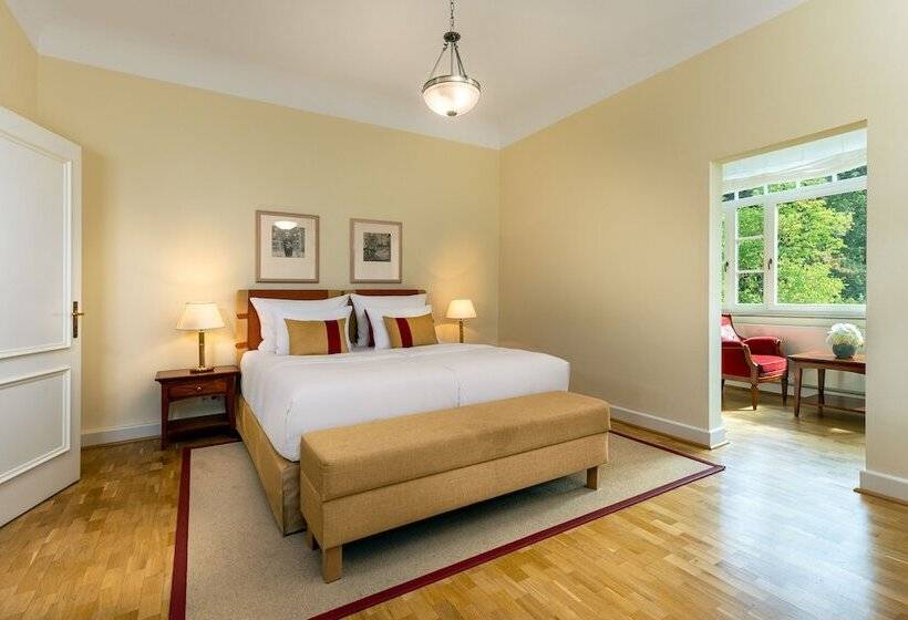 Falkenstein Grand Autograph Collection