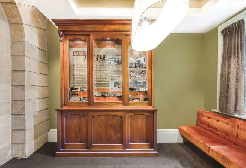 Adina Apartment Hotel Adelaide Treasury