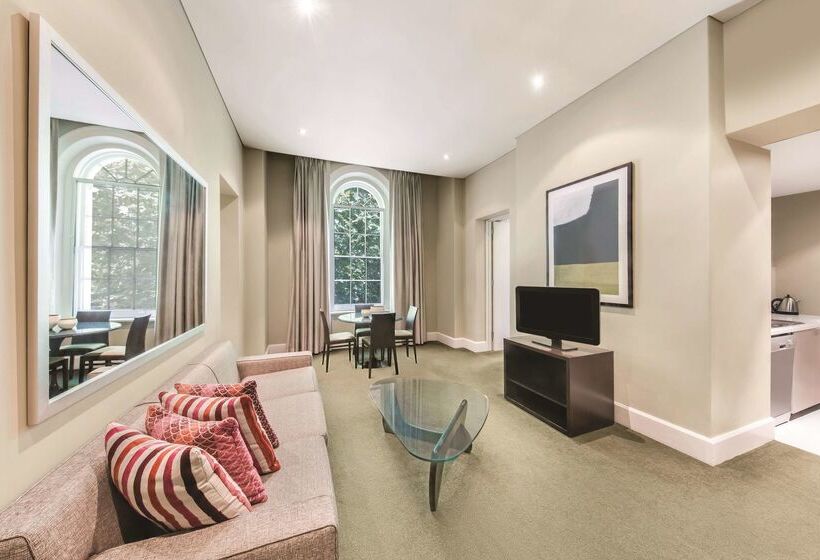 Adina Apartment Hotel Adelaide Treasury