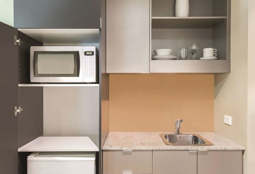 Adina Apartment Hotel Adelaide Treasury