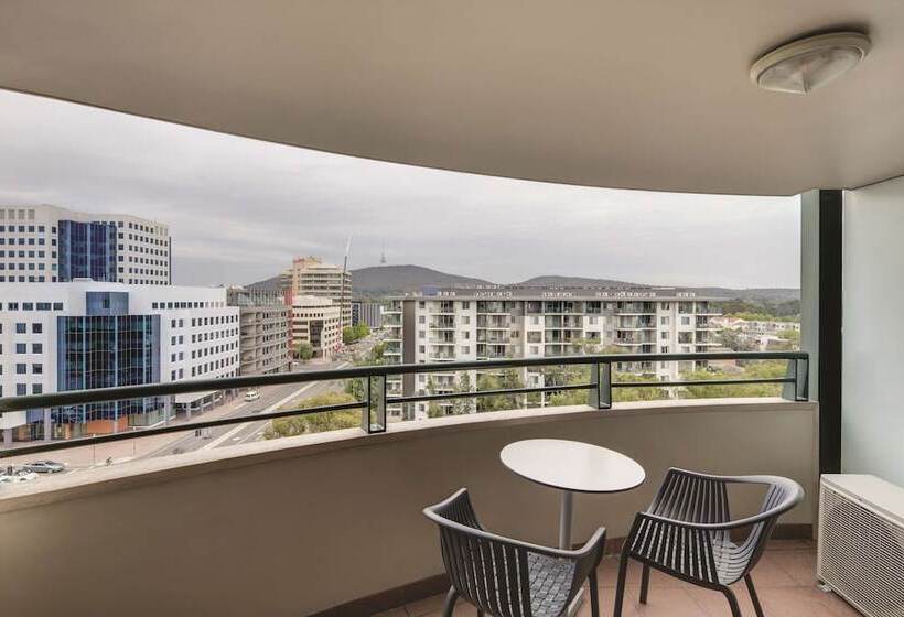 酒店 Adina Serviced Apartments Canberra James Court