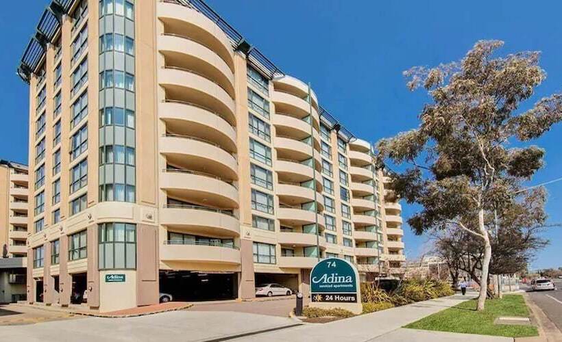 酒店 Adina Serviced Apartments Canberra James Court
