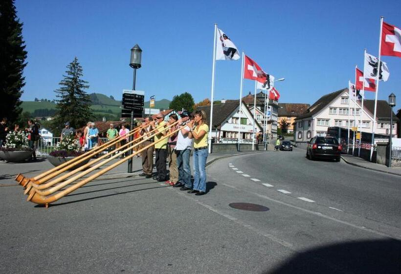 בית מלון כפרי Adler