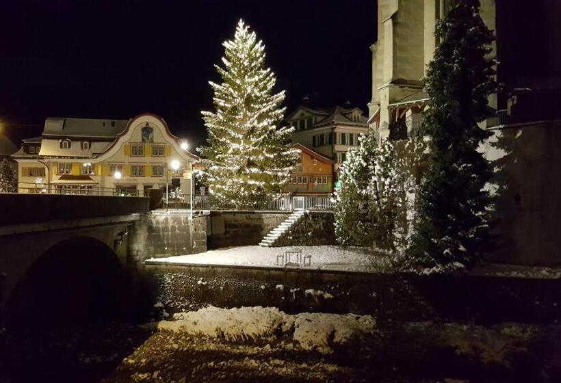 בית מלון כפרי Adler