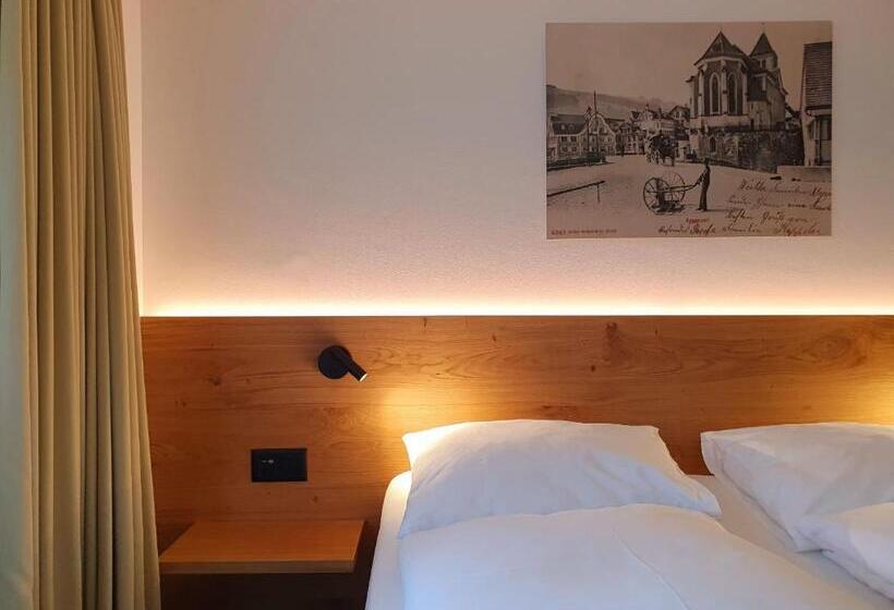 בית מלון כפרי Adler