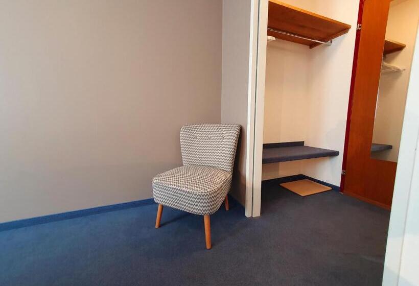 בית מלון כפרי Adler