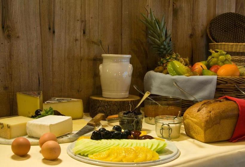 Отель Alpine Lodge