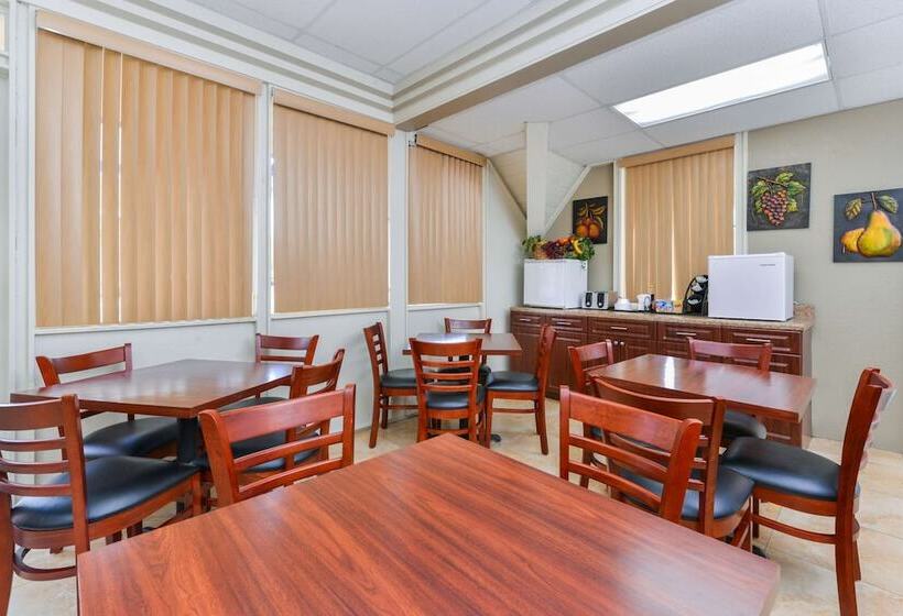 فندق Americas Best Value Inn Sarasota