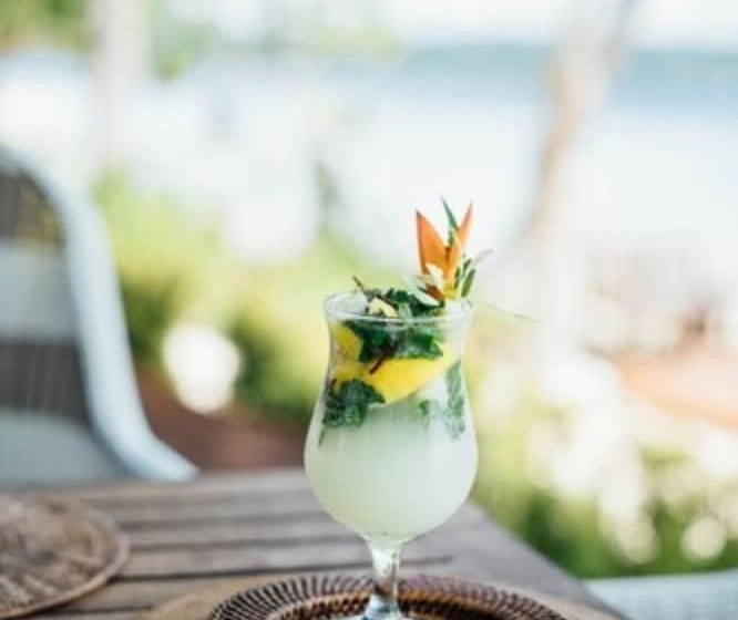 هتل Aore Island Resort