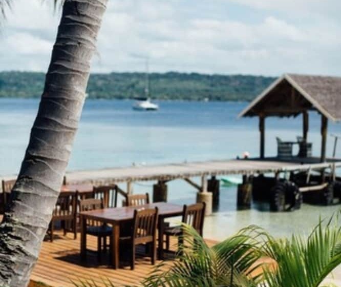 هتل Aore Island Resort