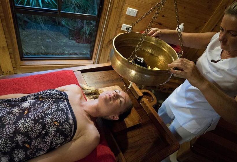 هتل Arajilla Retreat