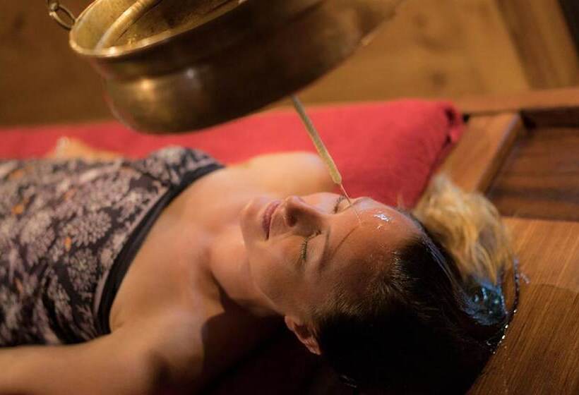 هتل Arajilla Retreat