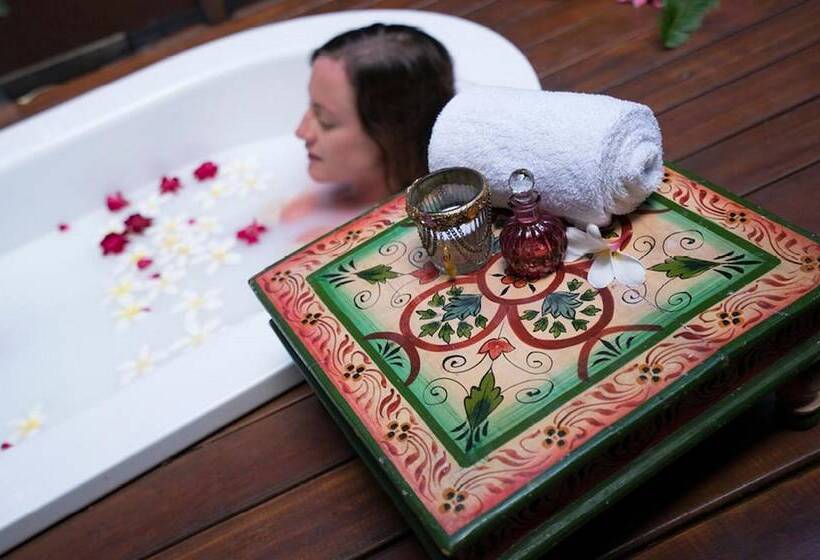 هتل Arajilla Retreat