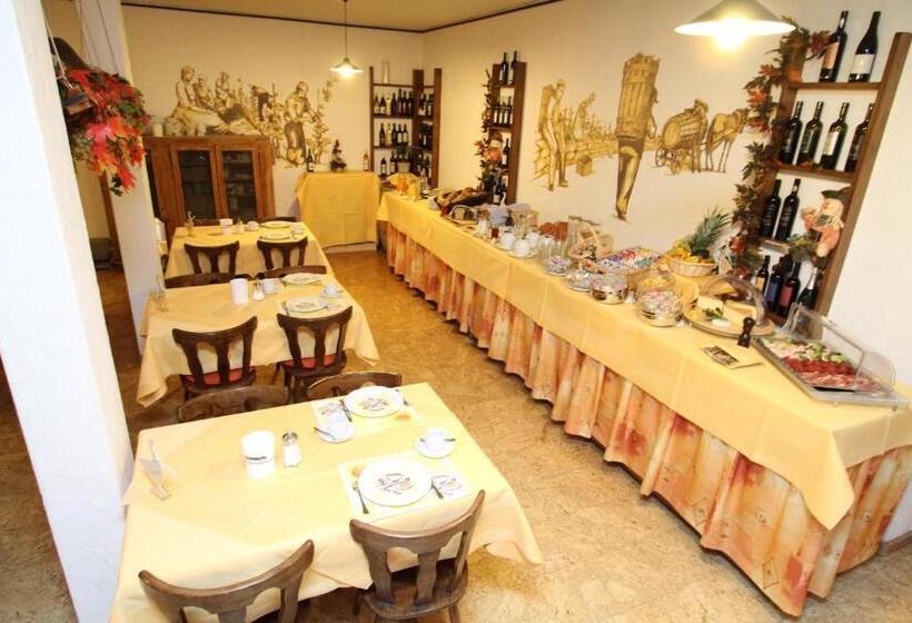 בית מלון כפרי Arkanum