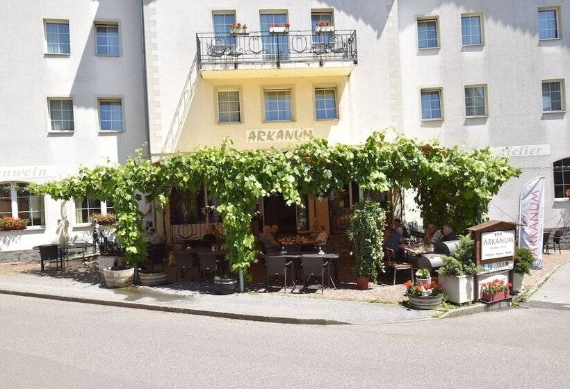 בית מלון כפרי Arkanum