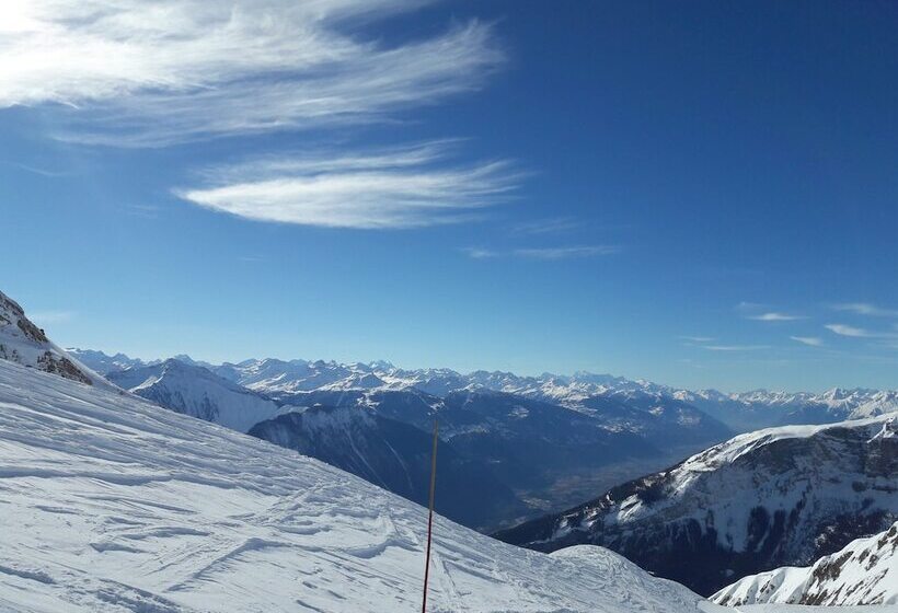 בית מלון כפרי Arkanum