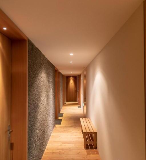 ホテル B & B Longhin