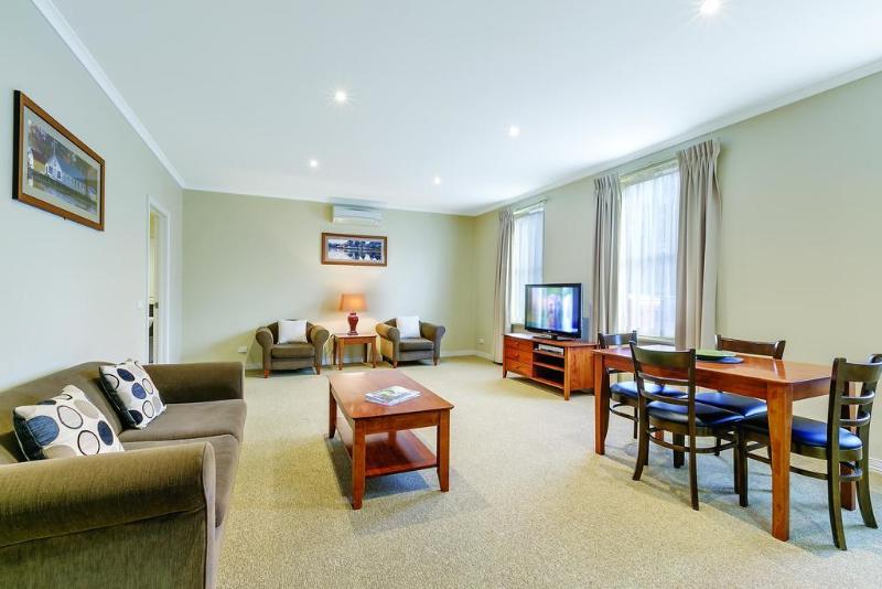 ホテル Lake Inn Ballarat