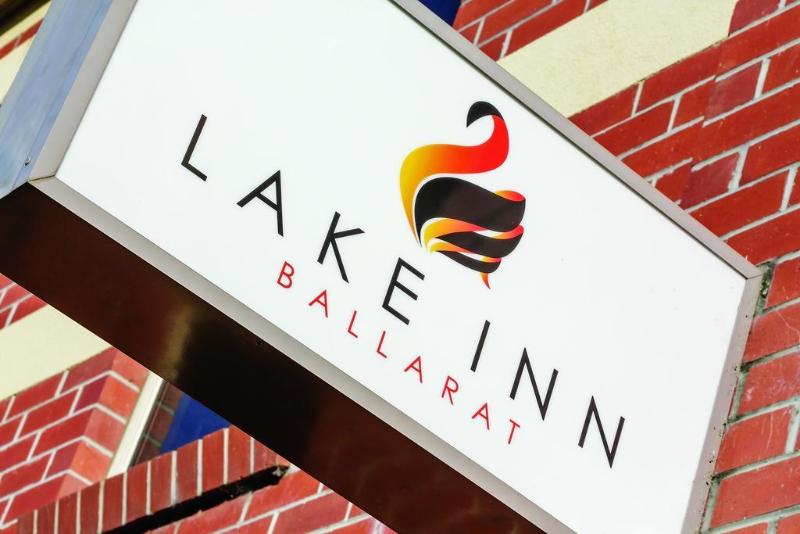 ホテル Lake Inn Ballarat