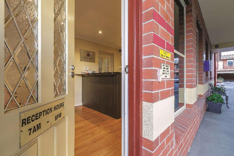 ホテル Lake Inn Ballarat