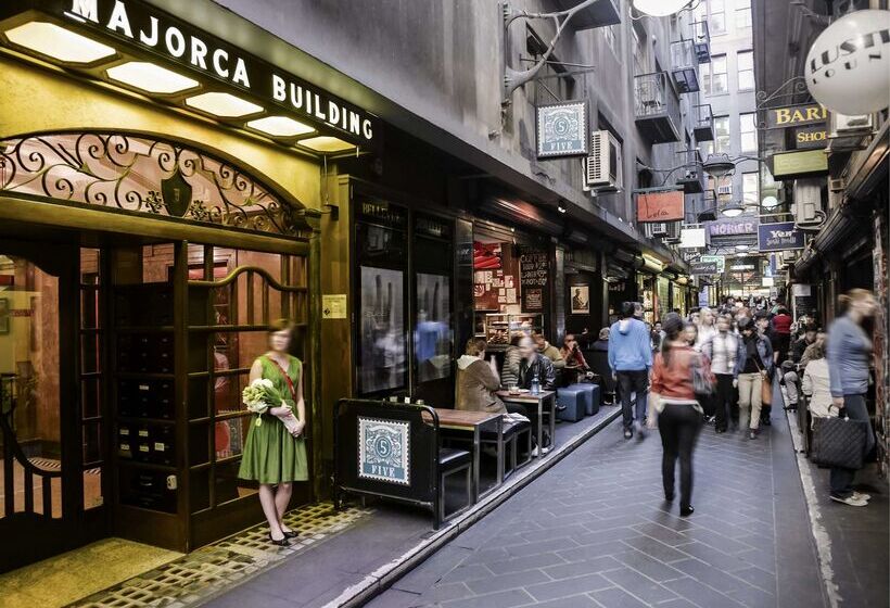 酒店 Batman's Hill On Collins