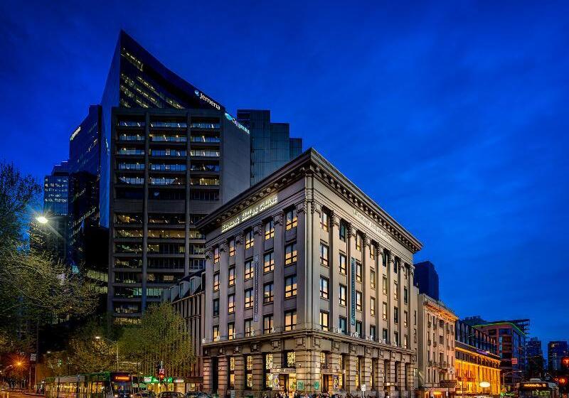 酒店 Batman's Hill On Collins