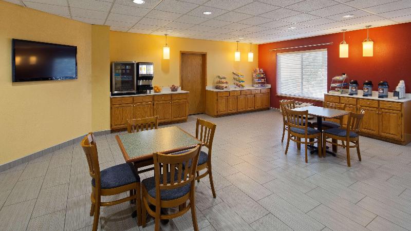 酒店 Best Western Holiday Manor