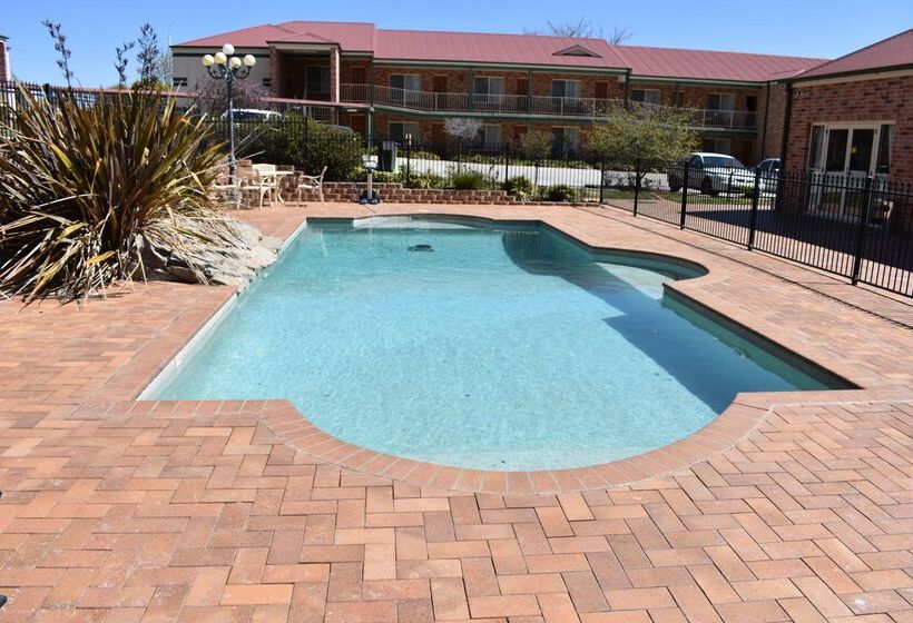 هتل Best Western Plus Ambassador Orange