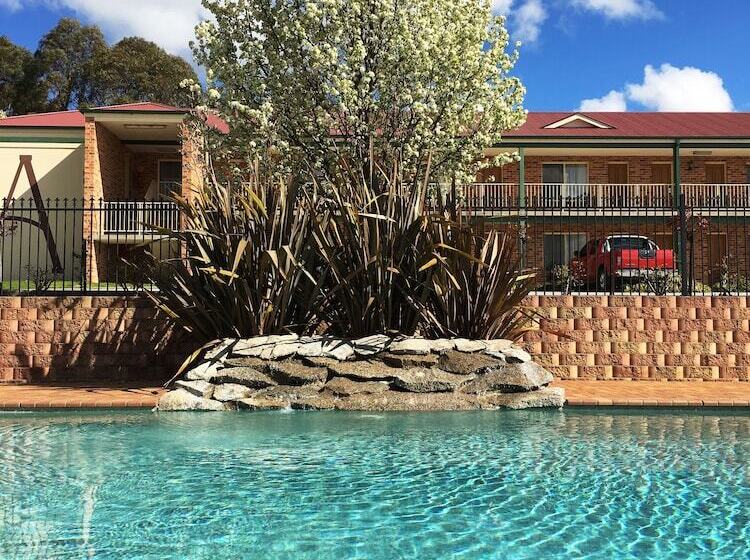 هتل Best Western Plus Ambassador Orange