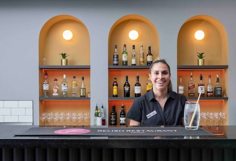 هتل Best Western Plus Ambassador Orange