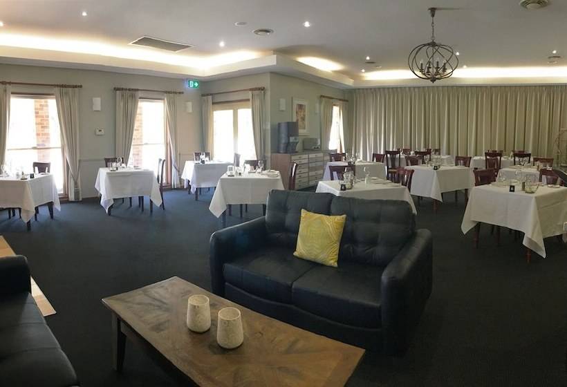 هتل Best Western Plus Ambassador Orange