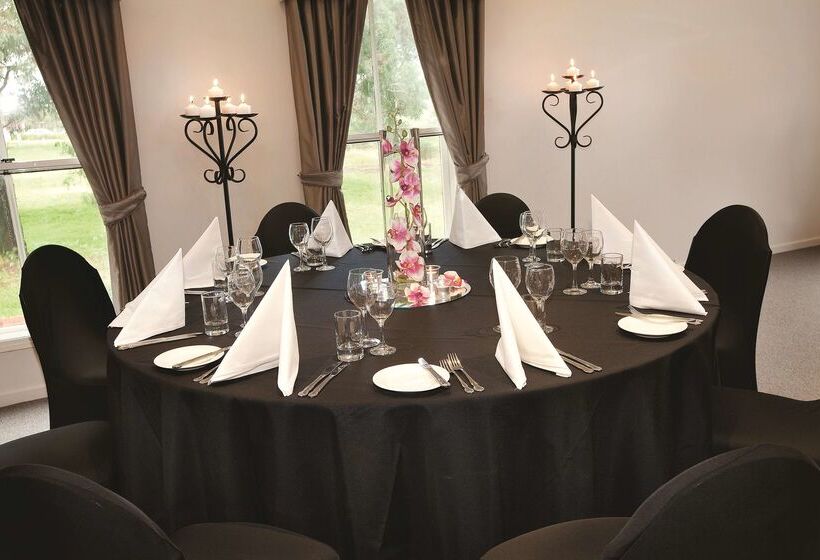 هتل Best Western Plus Buckingham International