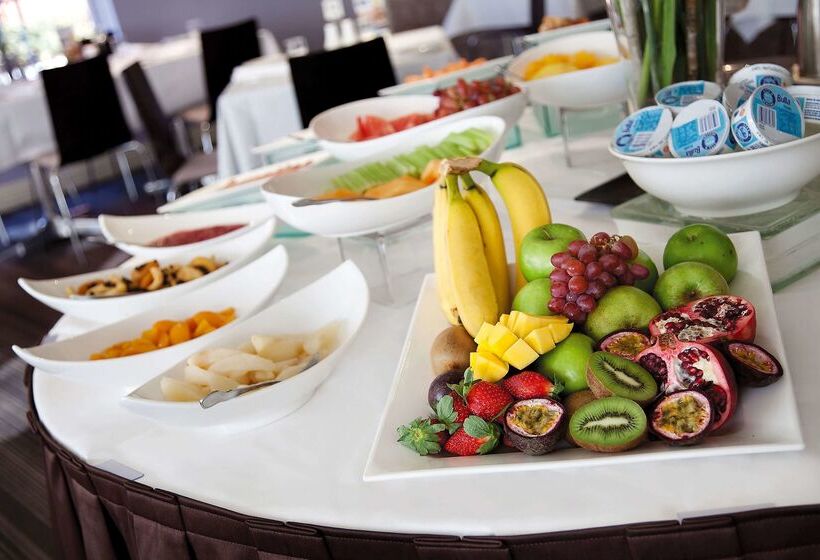 هتل Best Western Plus Buckingham International