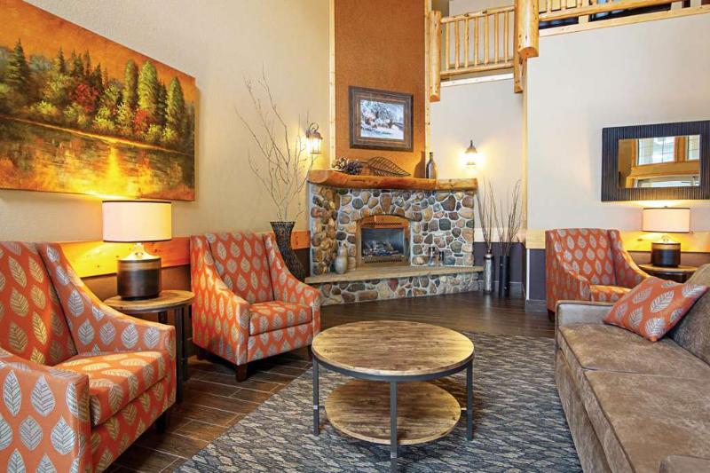 Best Western Plus Riverfront Hotel And Suites