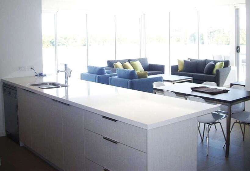 فندق Best Western Plus The Tudor Box Hill