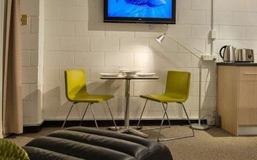 هتل Sea Breeze Resort