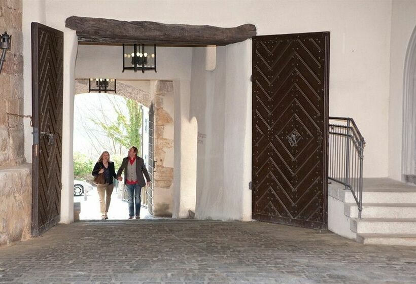 호텔 Burg Wernberg