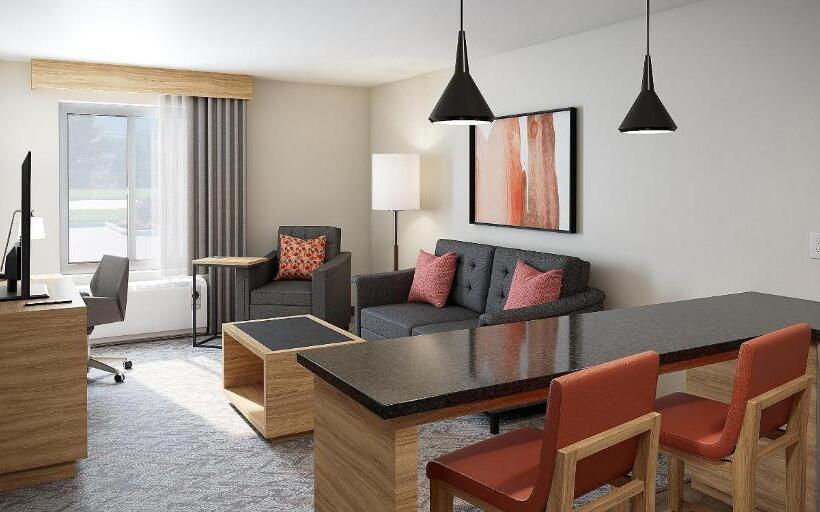 Отель Candlewood Suites Stafford