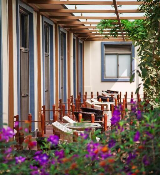 هتل Chengdu Wangjiang