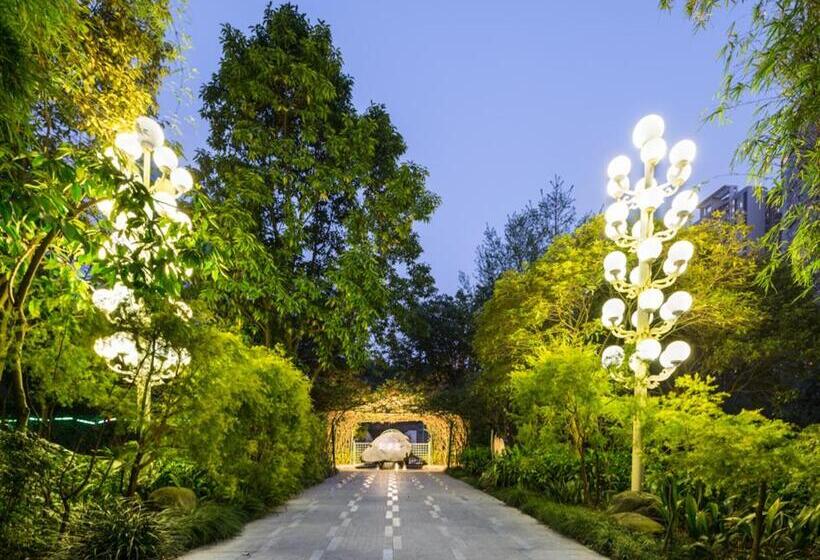 هتل Chengdu Wangjiang