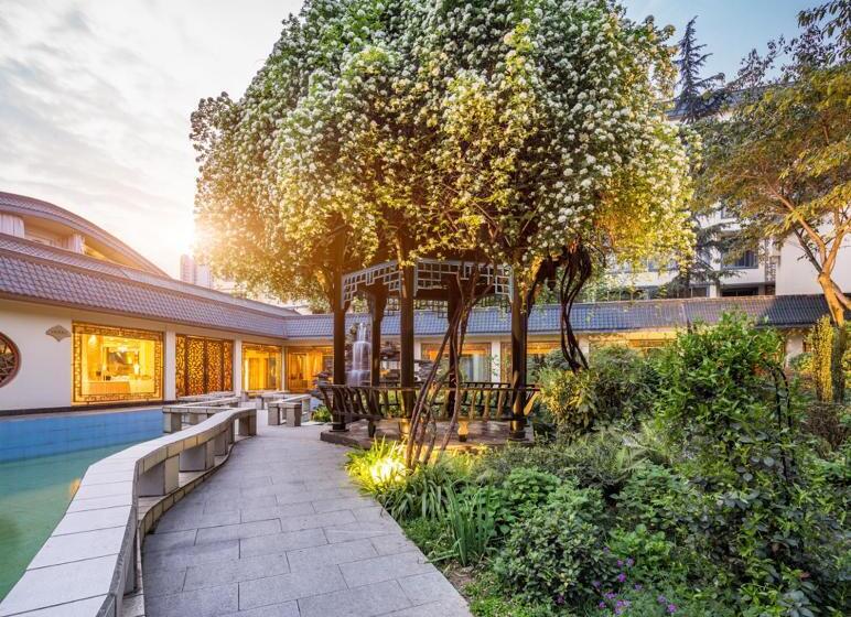هتل Chengdu Wangjiang