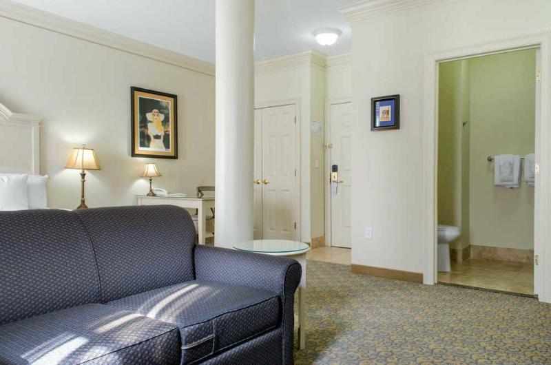 فندق Spark By Hilton Lafayette South