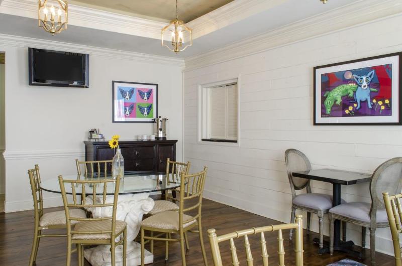 هتل Spark By Hilton Lafayette South